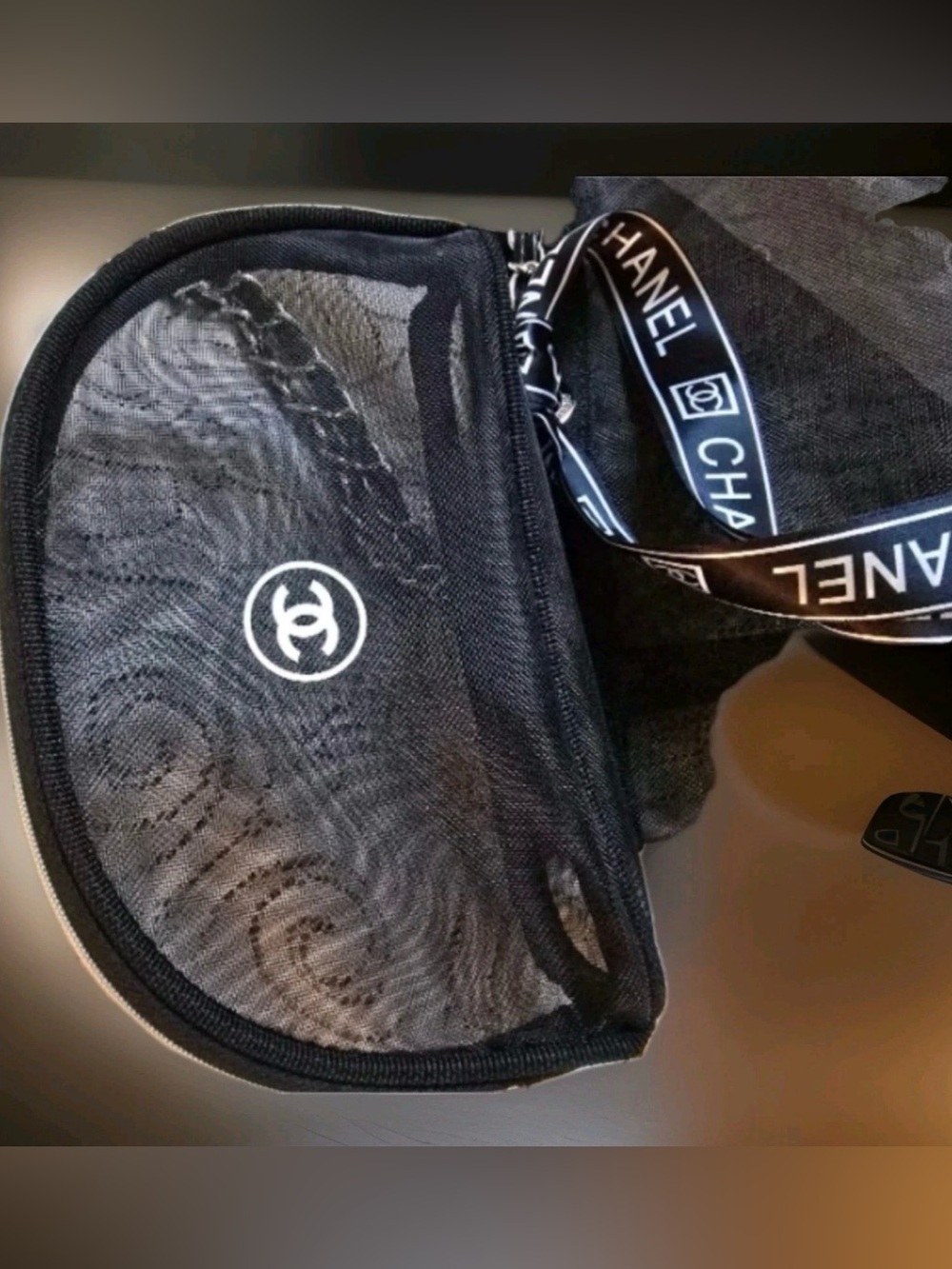 Beauty Black Mesh Tote with Matching Pouch; NWOT - Picture 5 of 9